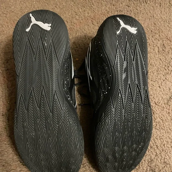 (Barely worn)Lamelo Ball MB.02 - Picture 4 of 5